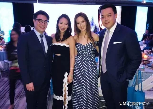 璞棬鍐嶈捣椋庝簯,棣欐腐璞棬涓変唬鍚嶅獩