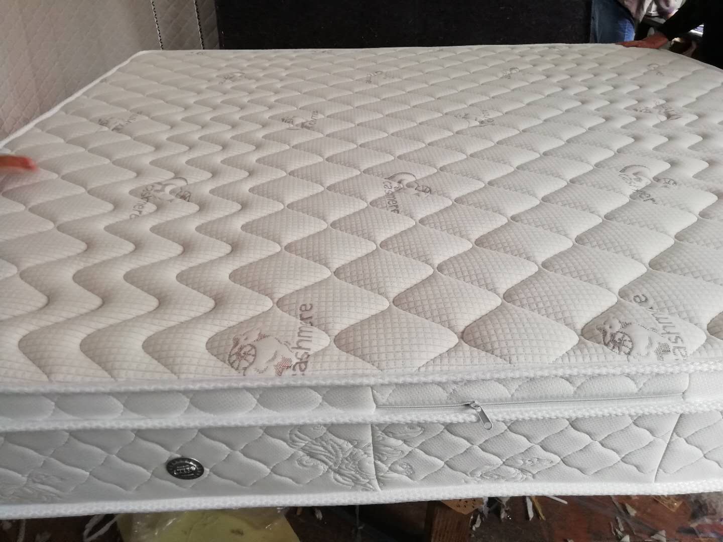 床垫危险性,床垫怎么选怎样辨别床垫的好坏呢