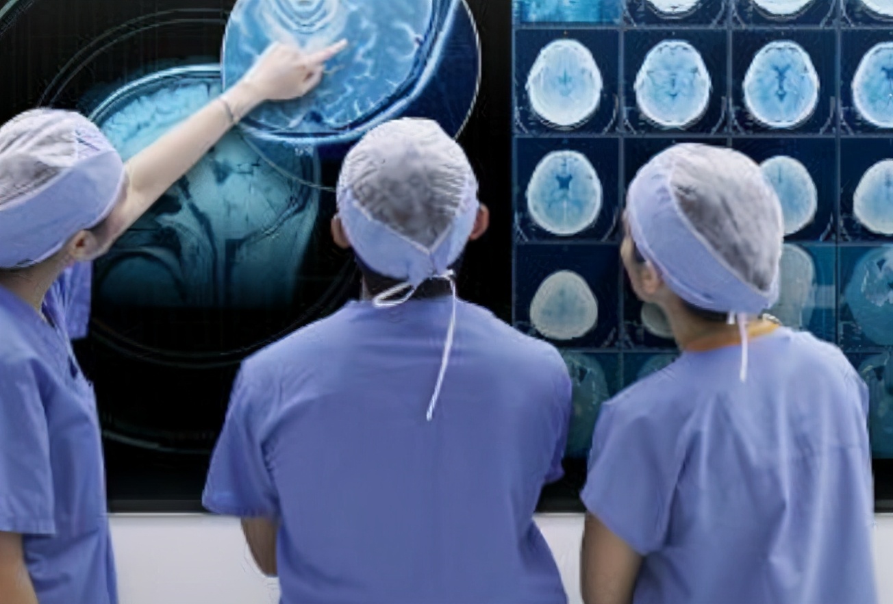 单招医学类好就业的专业有哪些,医学类前景好的十大专业