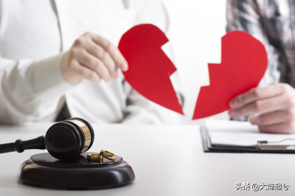 律师说接到法院通知,律师收到传票会怎样