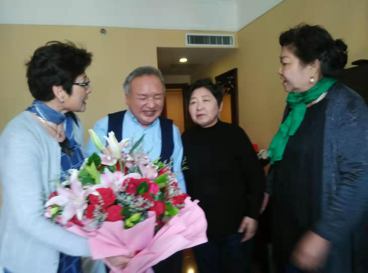 云卷云舒说文史,云卷云舒诗词原句