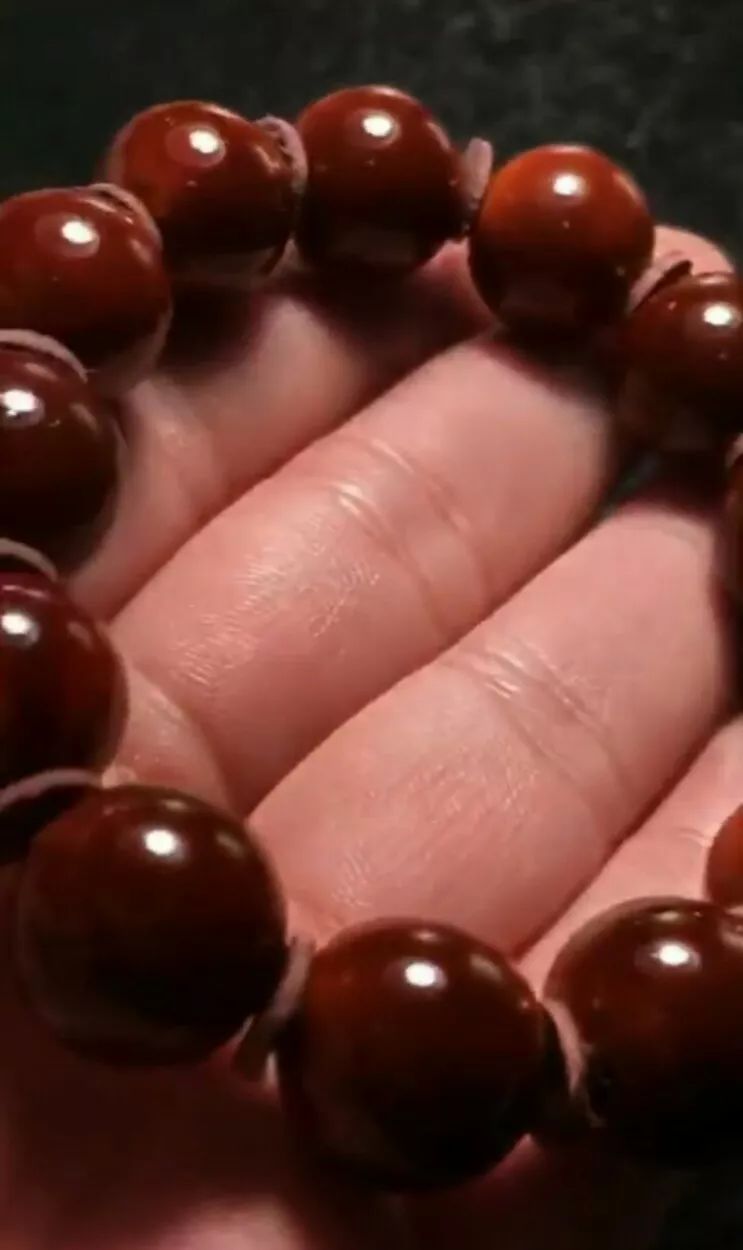 什么品种的核桃玉化包浆更快,文玩核桃盘多久才会玉化