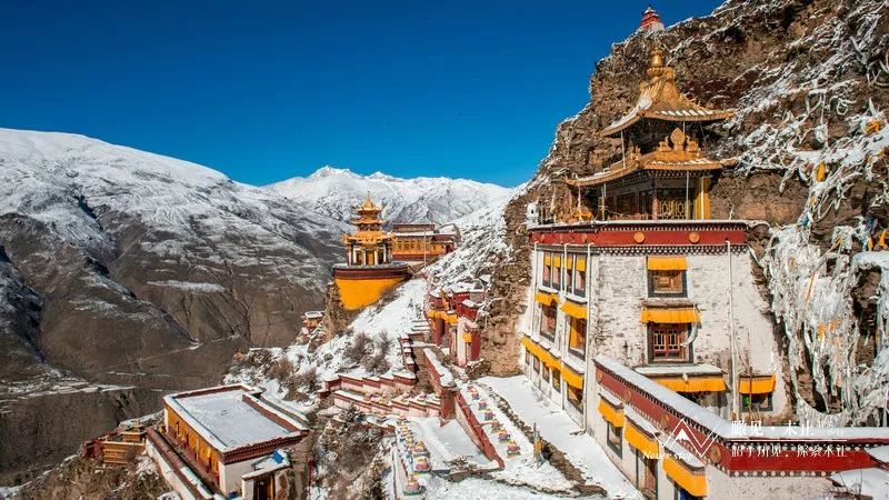 山南有哪些小寺庙,山南著名的寺庙有哪些