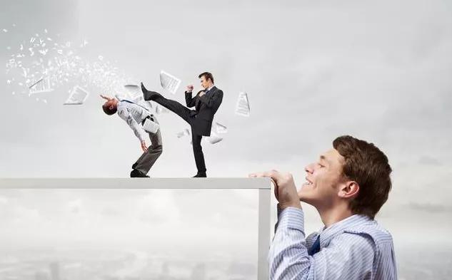 打架能正当防卫吗,打架可以当场处罚吗