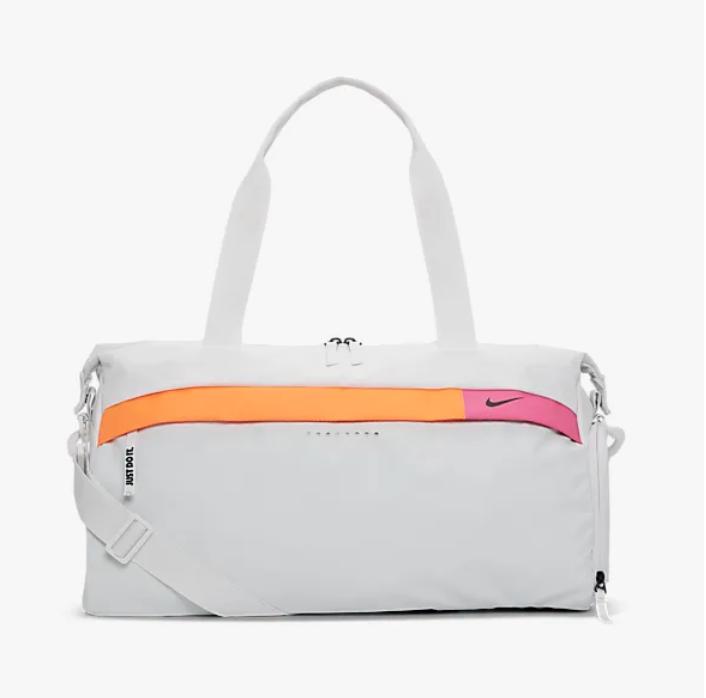 nike健身包女推荐,nikeair2020和2019区别