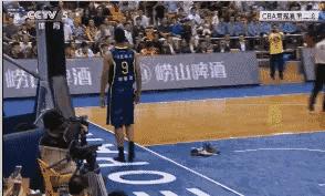 胡明轩代言阿迪达斯2023,胡明轩代言阿迪视频