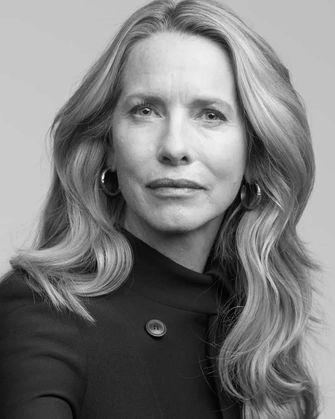 乔布斯去世留下了多少遗产,乔布斯遗孀将裸捐250亿美元新闻