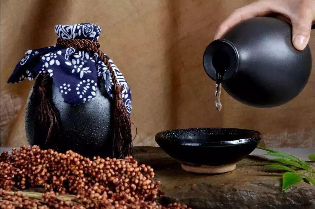 同样是白酒为什么差距那么大,同样是酒为啥区别那么大