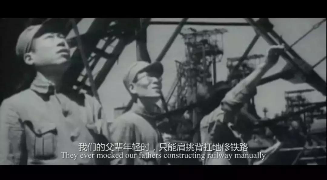 一本笔记本，记录了女高中生和男生的“第一次”到“最后一次