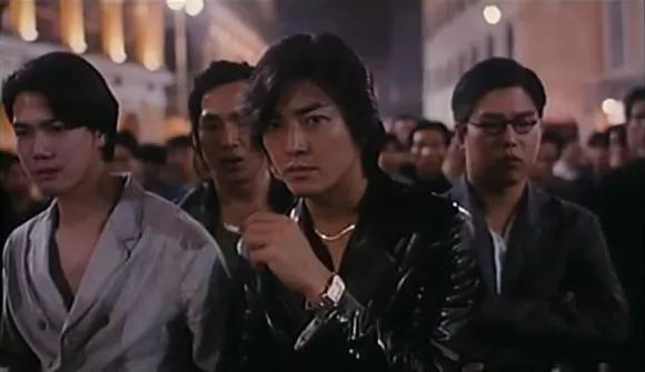 陈浩南打电玩,童年回忆杀经典怀旧