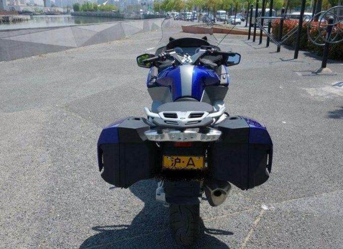 宝马蓝精灵,蓝精灵宝马