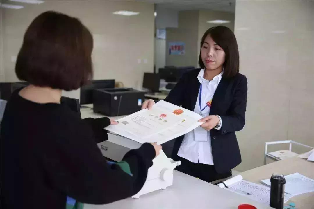 新电商法以后微商怎么办营业执照,有货源微商需要办理营业执照吗