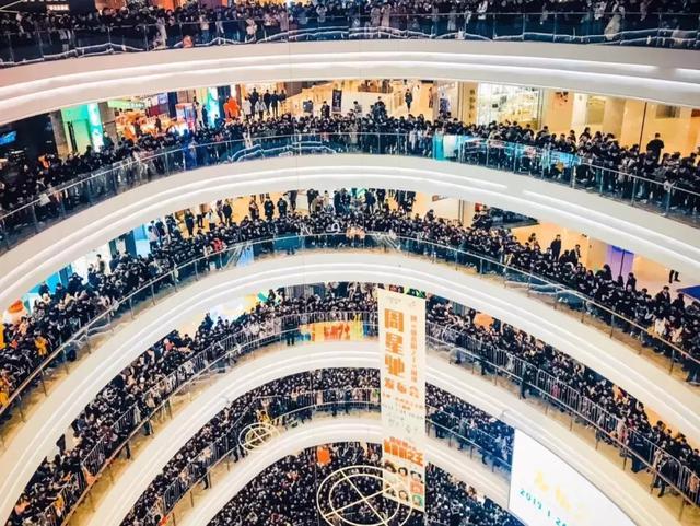 周星驰新喜剧之王深度解析,周星驰20年后喜剧之王再回经典