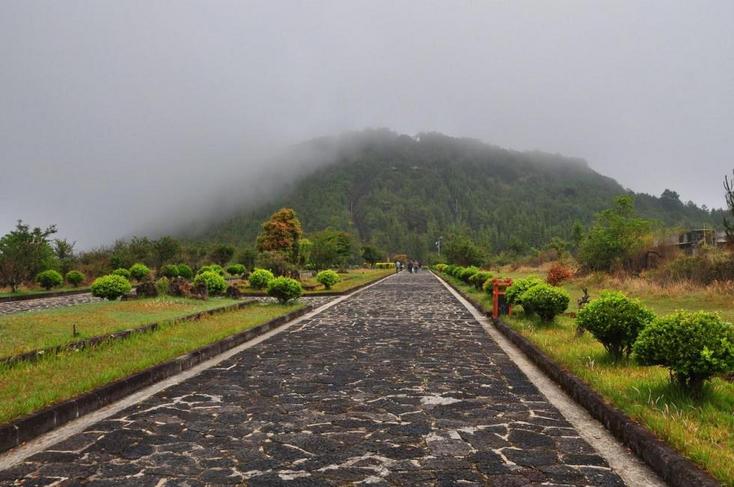 云南建议租车自驾游吗,云南租车游最佳攻略