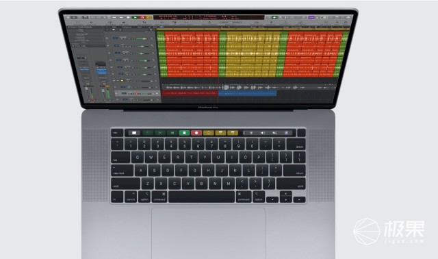 macbookpro16寸m1max,macbookpro买14寸还是16寸