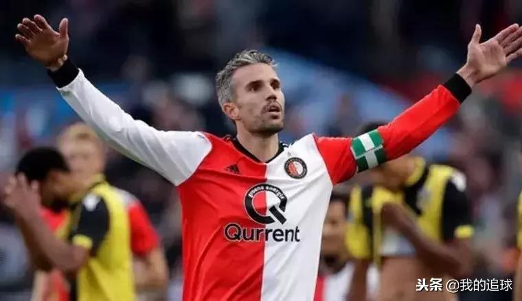 范佩西飞翔高清,范佩西上演飞翔的荷兰人