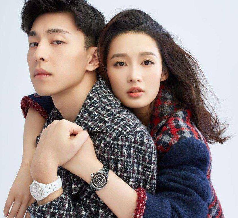 当邓伦发下誓言之后，节目中本色出演女孩状态，娇羞模样惹人发笑