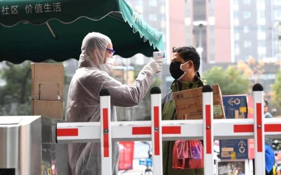 体温最高和最低多少度是正常,体温是怎么量才知道发不发烧