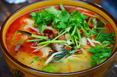 麻辣烫怎么做家常的,麻辣烫的制作方法简单又好吃