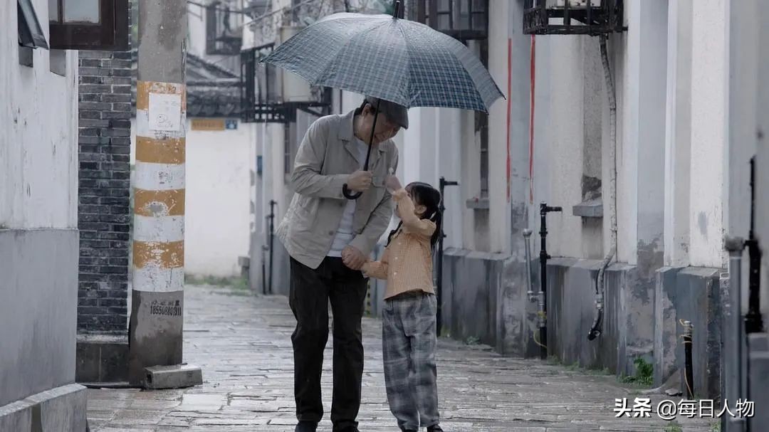 中国真实父亲图鉴:那些爸爸们的不完美时刻