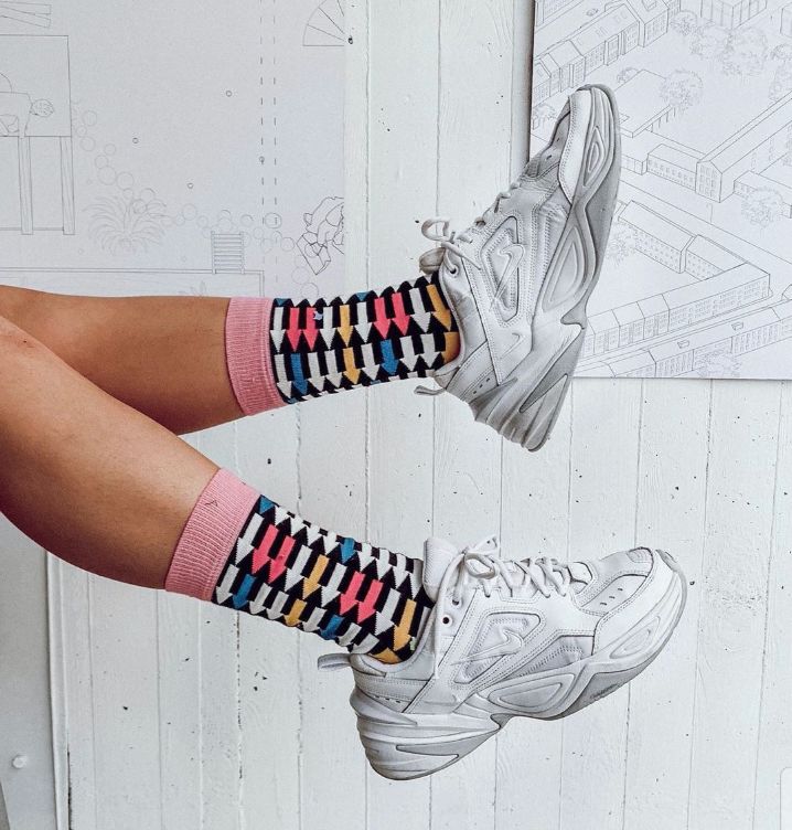 杨幂的经典穿法你学会了吗,杨幂袜子穿搭