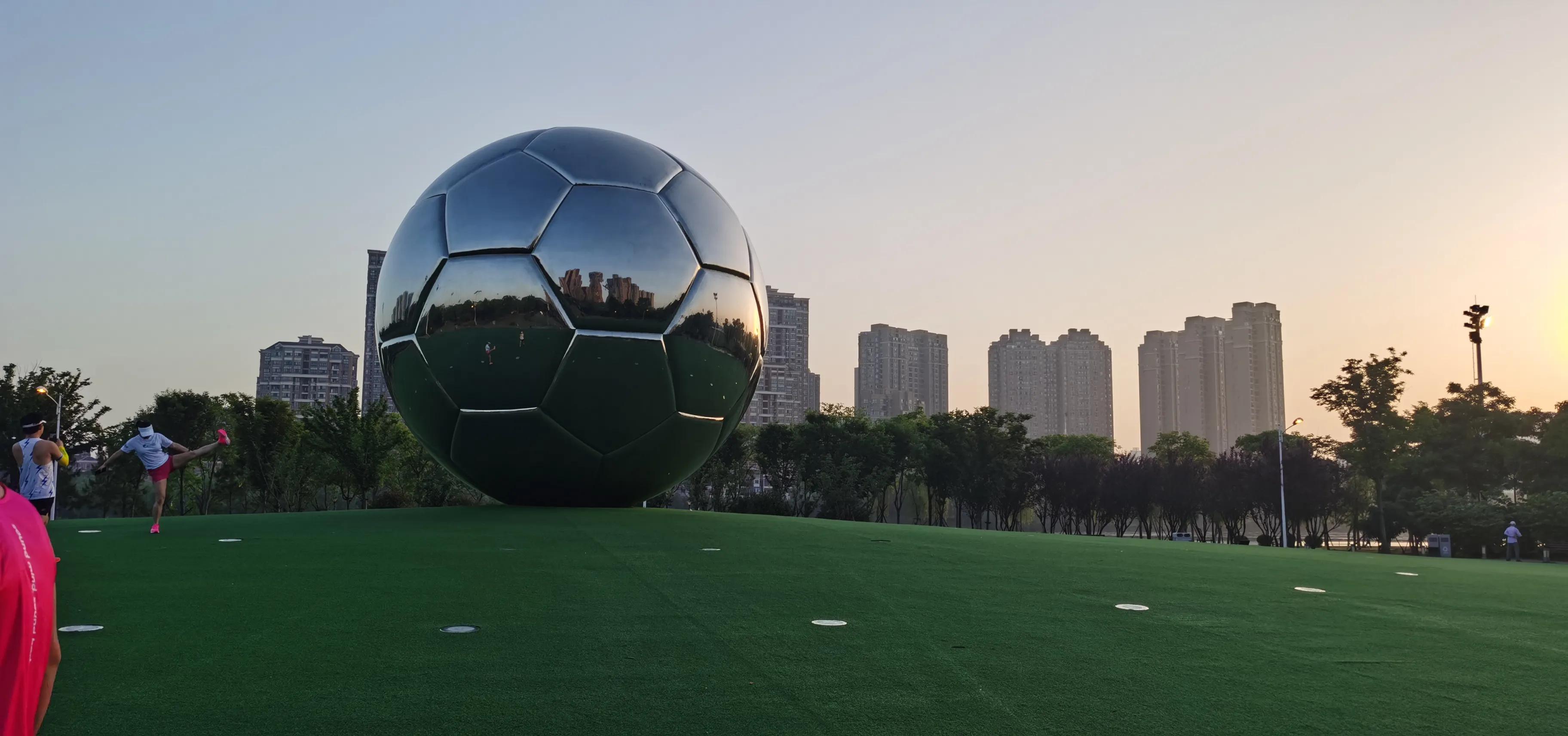 沌口足球公园服务中心,沌口足球公园水上乐园