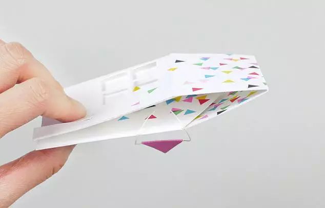 玉米叶手工粘贴画图幼儿园手工,老虎手工灯笼幼儿园手工制作