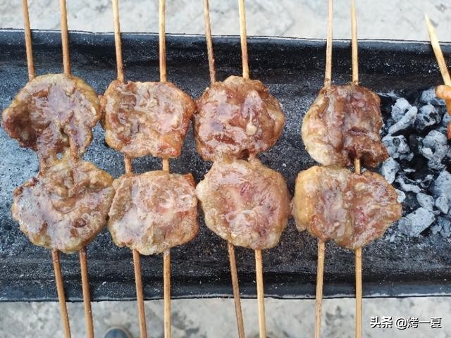 羊肉串烤出来不好吃怎么办?很简单,只要掌握好这三点就可以了