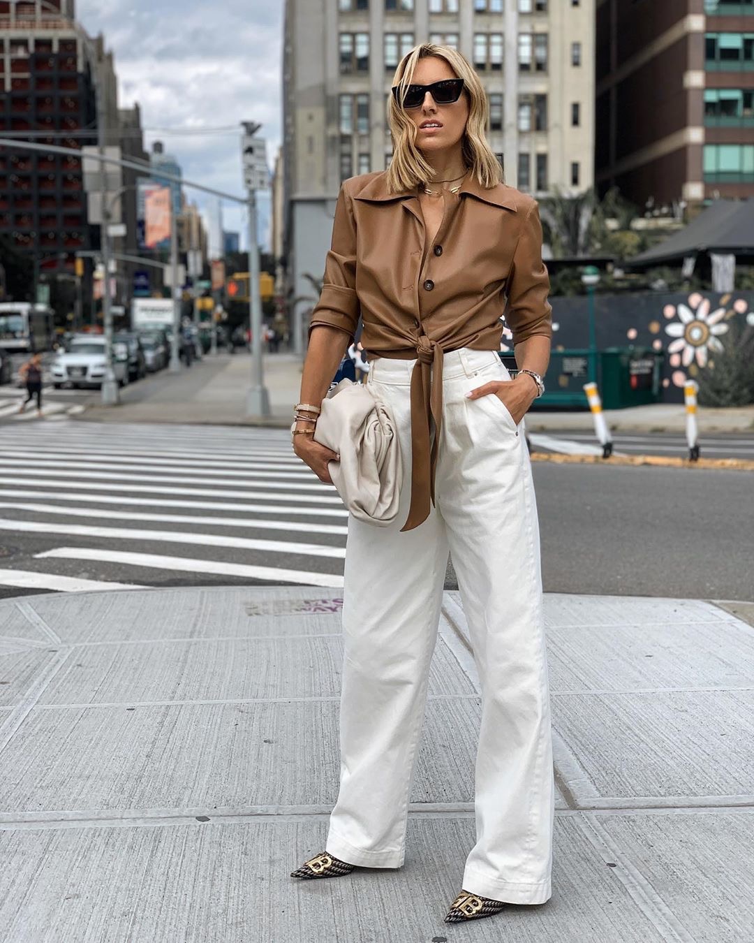 梨形腿短小个子穿什么样裤子显瘦,小个子穿什么收腿裤好看