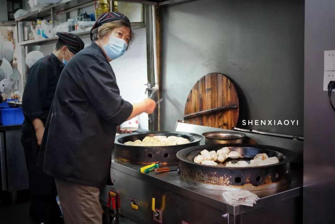 探访200家店总结出网红店5大套路,探访5平方店面