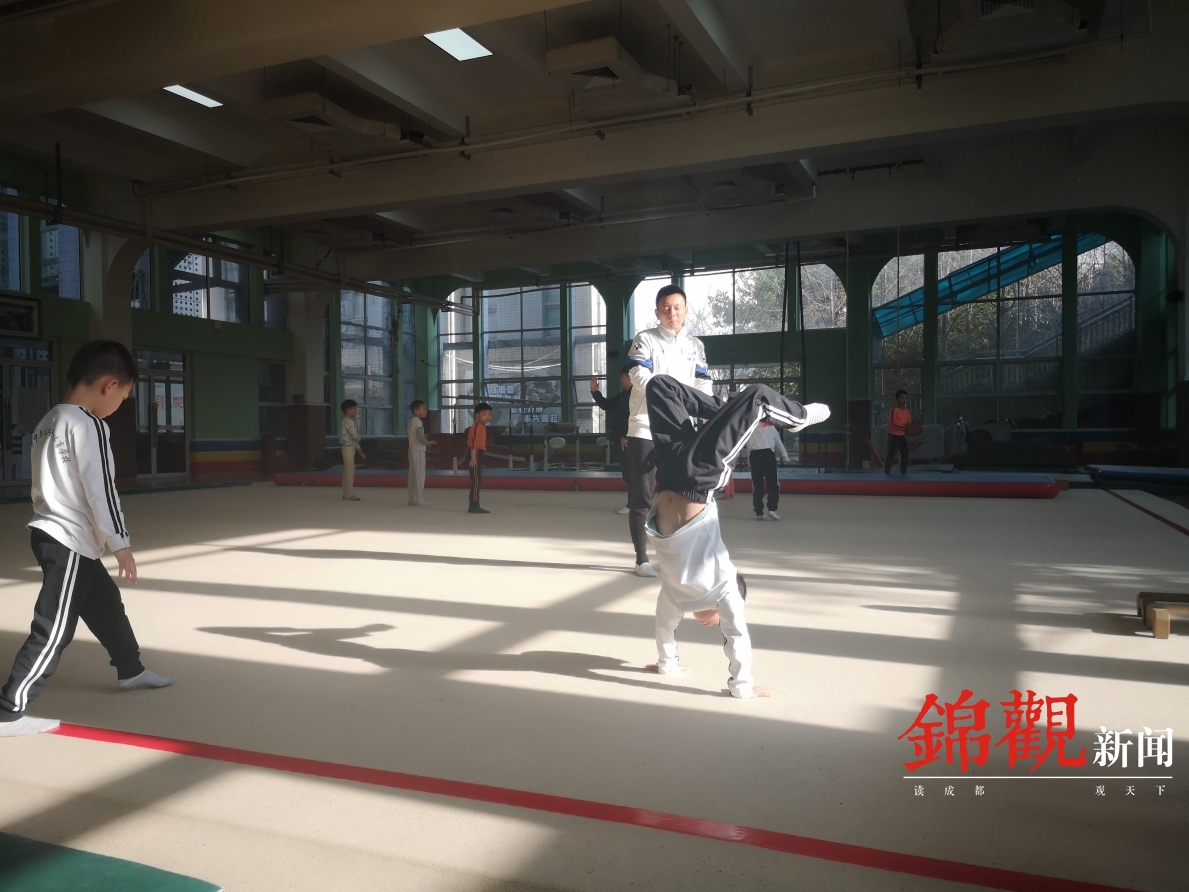 春节大假运动不停成都77家体育场馆吸引40余万人次进场