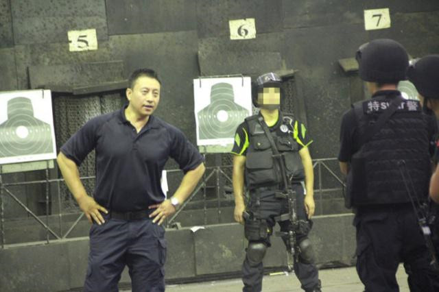 中国最牛保镖李旭徒手能打几个,中国第一保镖李旭能打过泰森吗