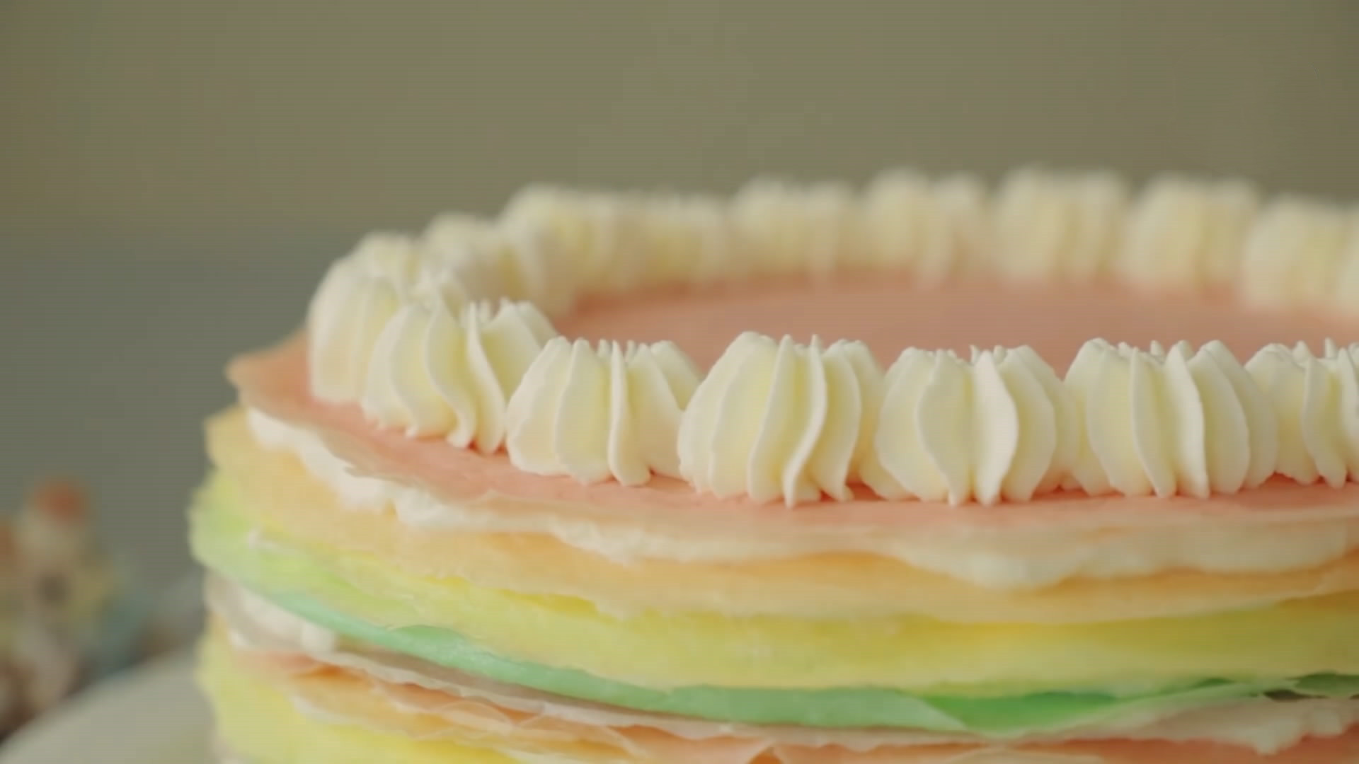 不需要奶油和烤箱的蛋糕教程,适合新手的奶油蛋糕