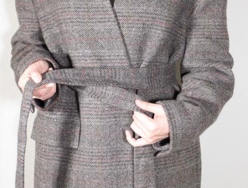 大衣腰带怎么系简单又好看,大衣短腰带系法简单又好看的系法