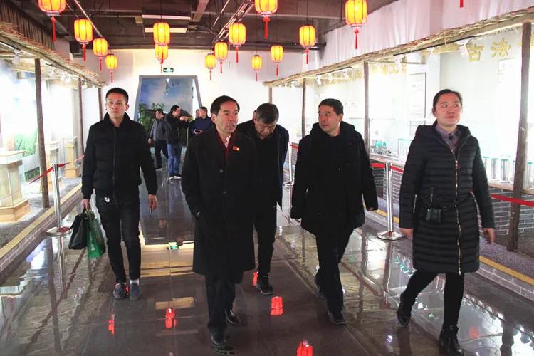 苏州荣氏集团到正信味业参观考察