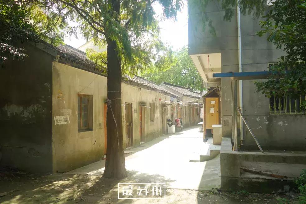 虎丘婚纱一条街2012年,虎丘婚纱城和虎丘婚纱一条街