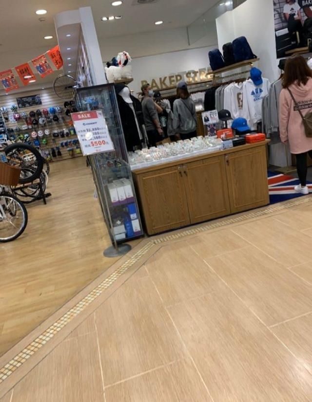 林心如霍建华逛商场买便宜衣服,霍建华经济现状