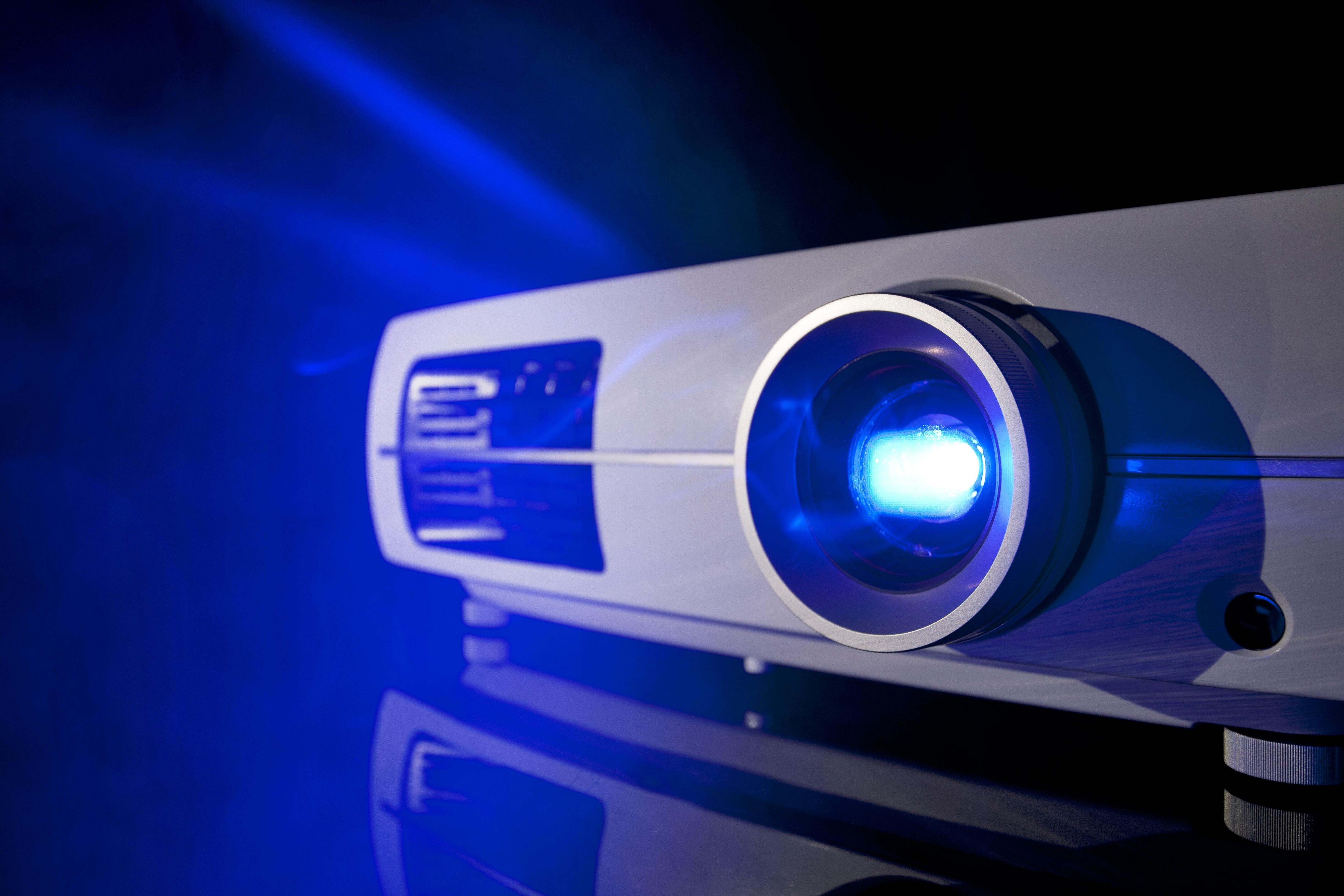 家用投影仪一般多少钱怎么选购,明基mx613st投影仪参数及报价