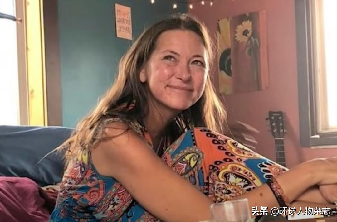 美*教邪**女头目惨死家中，长期*脑洗**、虐待信徒，号称“上帝之母”活了190亿年