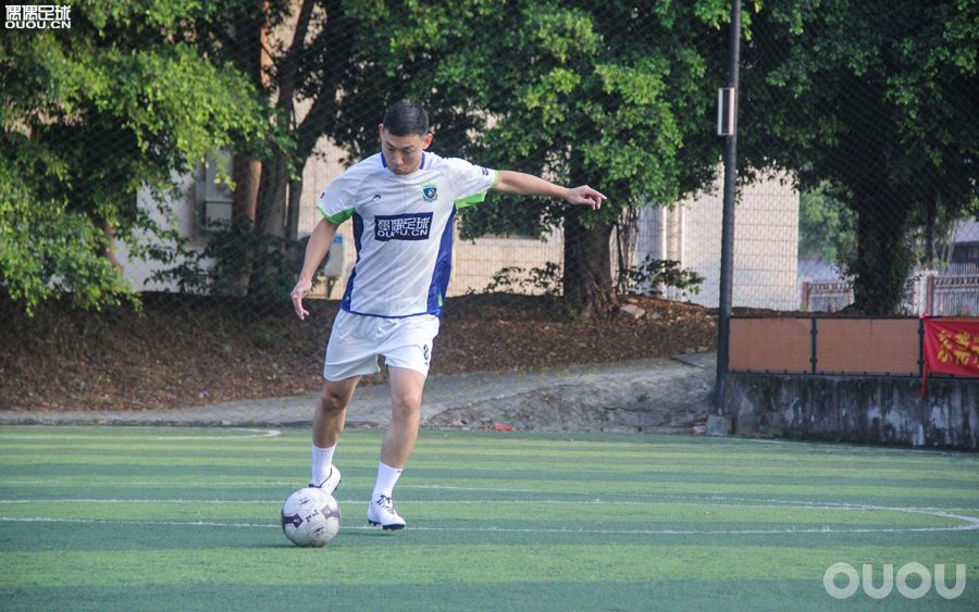 ConcaveHalo+一次失败的冷门球鞋尝试