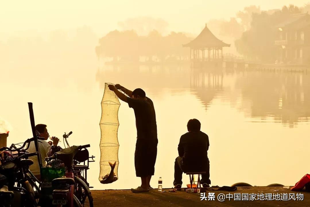 济南把子肉和干饭的区别,正宗的干饭把子肉