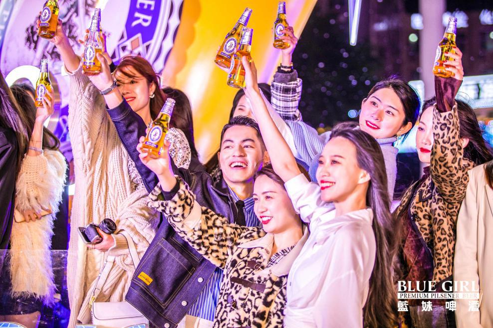 蓝妹啤酒晋江演唱会,蓝妹啤酒网红