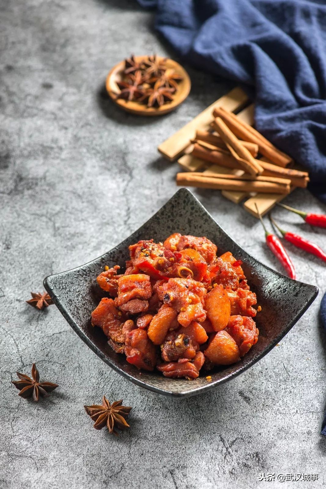 独家揭秘20年卖了两百多万只鸡的老板,到底有什么特异功能!