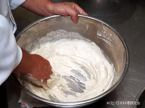 日本豆腐不是豆腐为啥叫豆腐 (日本豆腐跟普通豆腐有什么区别)