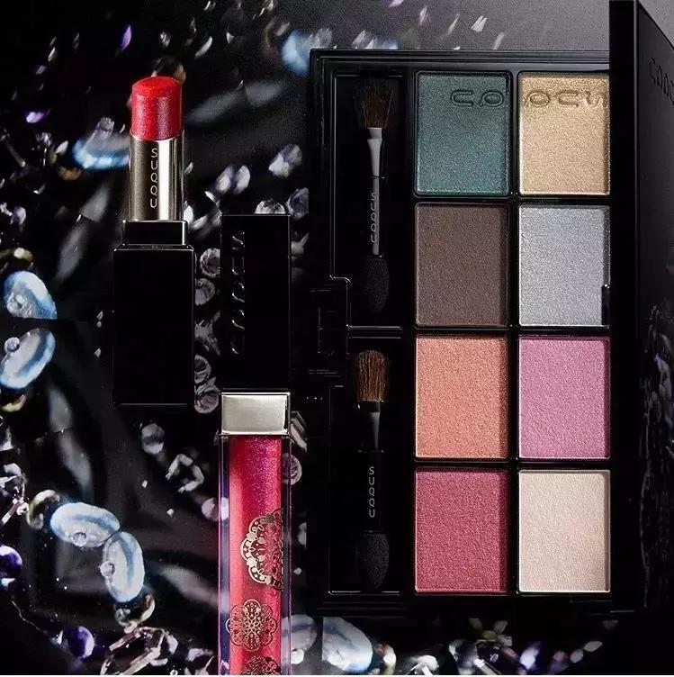 burberry圣诞限定彩盘,如果只买一个护肤品买什么