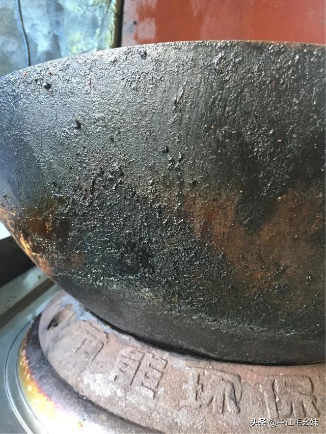 旧锅炒菜粘锅底怎么解决,章丘铁锅炒肉为什么粘锅