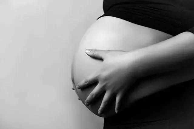 软妹子教瑜伽,软妹子学瑜伽