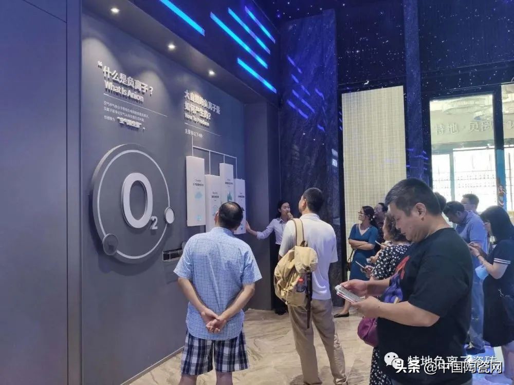 瓷砖加盟代理商哪家好,想加盟十大品牌瓷砖代理