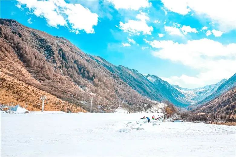 成都周边春节滑雪泡温泉,成都可以玩水也可以玩雪的地方