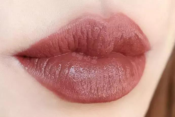 口红试色阿玛尼201黑管,阿玛尼冷门宝藏色